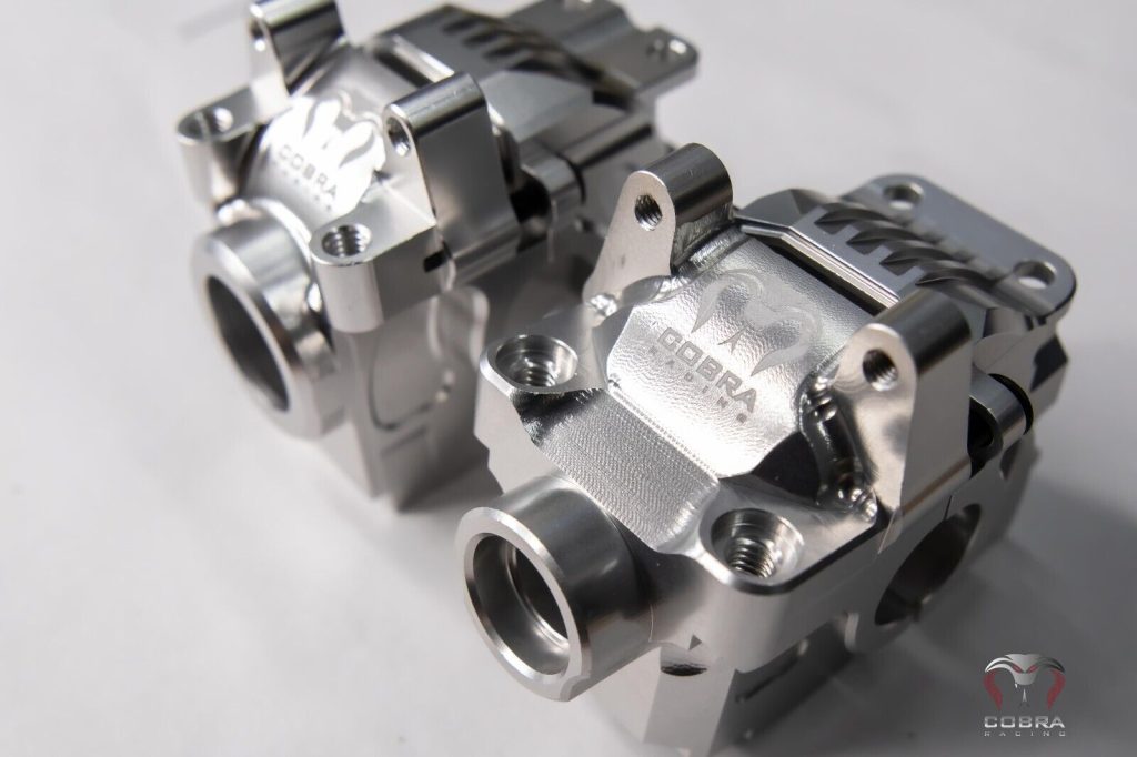 CR Chrome Differential Housing For Traxxas 4x4 Slash, Rustler, Stampede