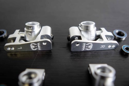 Cobra Racing Chrome Traxxas Knuckle Set for Traxxas 4x4 Slash, Rustler, and more