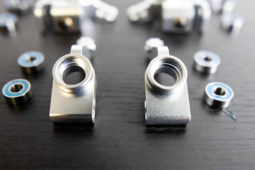 Cobra Racing Chrome Traxxas Knuckle Set for Traxxas 4x4 Slash, Rustler, and more