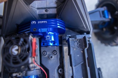 CR Traxxas Maxx & Maxx Slash Adjustable Motor Mount & Gear Covers - BLUE