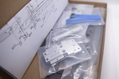 Slash 4x4 Carbon Fiber Chassis – Complete Upgrade Kit