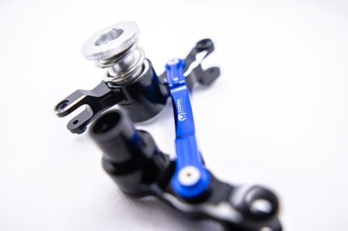 Traxxas X-Maxx Bellcrank 7075-T6 Black on Blue