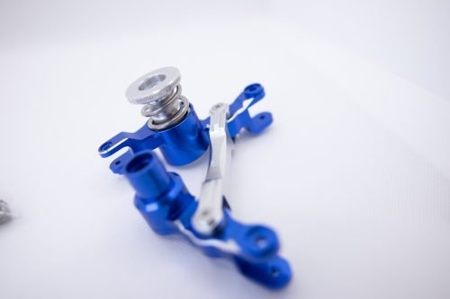 Traxxas X-Maxx Bellcrank 7075-T6 Black on Blue