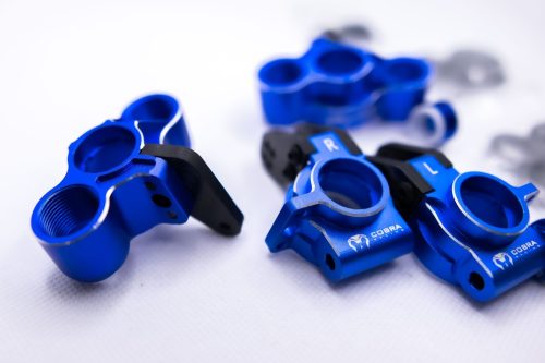 Arrma 6S Aluminum Knuckles & Hubs – 7075-T6 + Carbon Fiber Set (Blue)