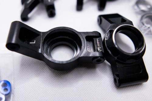 Cobra Racing Traxxas X-Maxx/XRT Knuckles & Hubs Set - Black