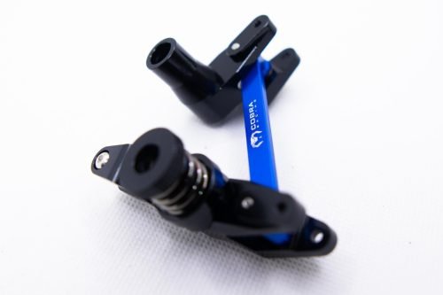 CR Aluminum Bellcrank for Traxxas Maxx / Maxx Slash – 7075-T6 – Black & Blue