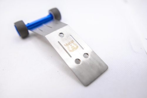 CR MiniMaxx Steel Wheelie Bar - Blue with Rubber Tires